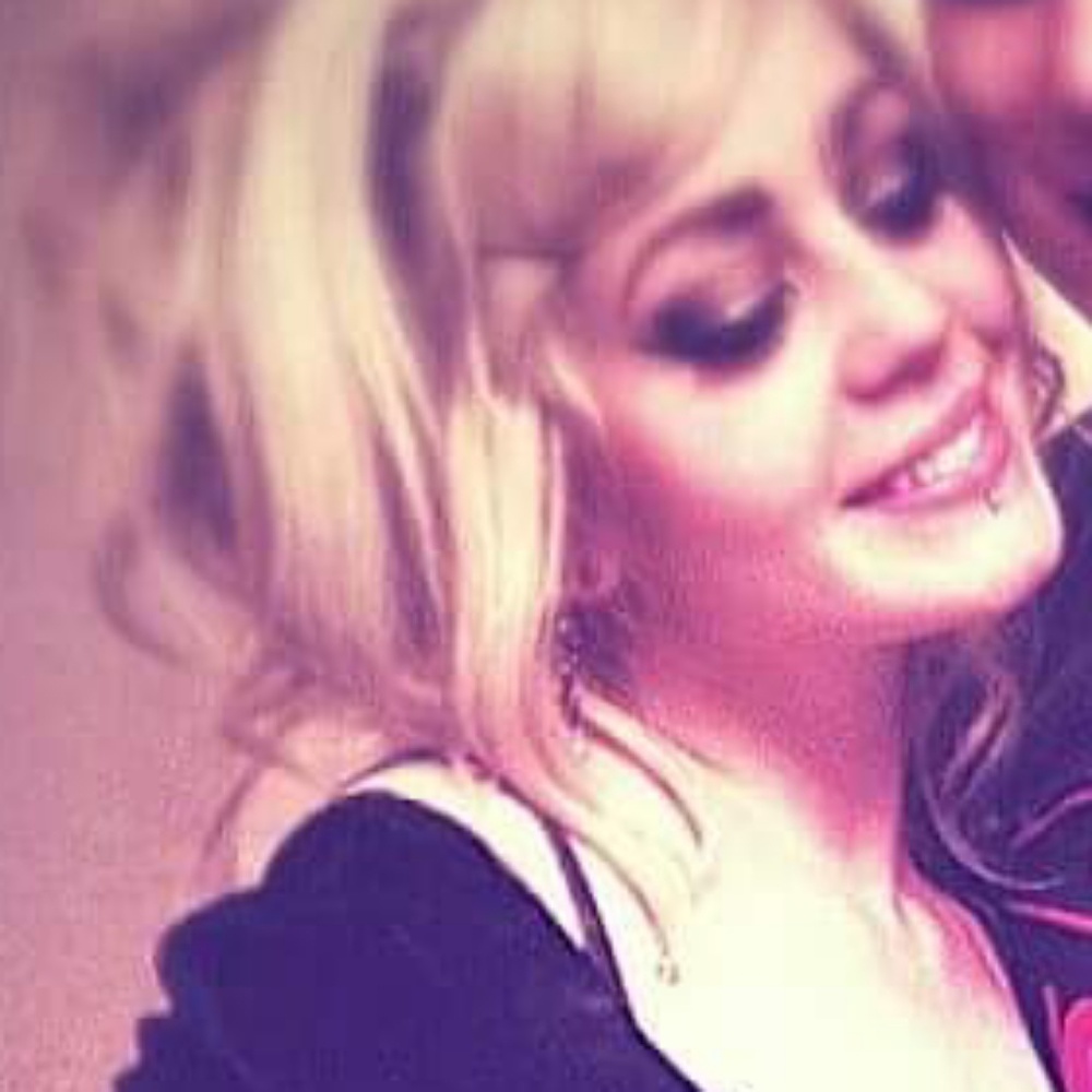 Meet your Posher, Arabela